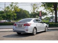 NISSAN SYLPHY 1.6 V สีเทา เกียร์ AT ปี 2018 รูปที่ 3